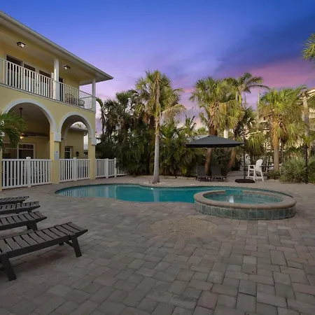 The Pool House-2